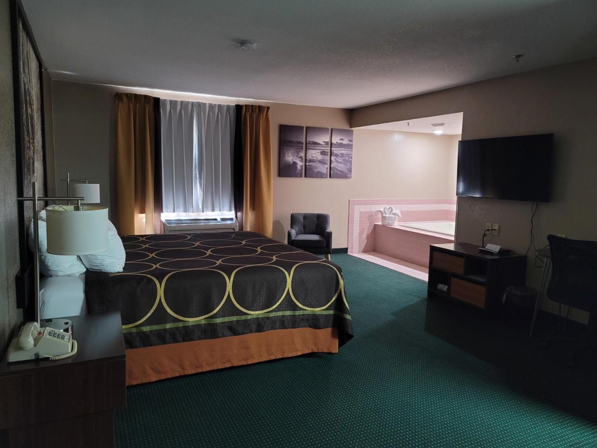 Super 8 By Wyndham Ionia Mi Hotell Exteriör bild